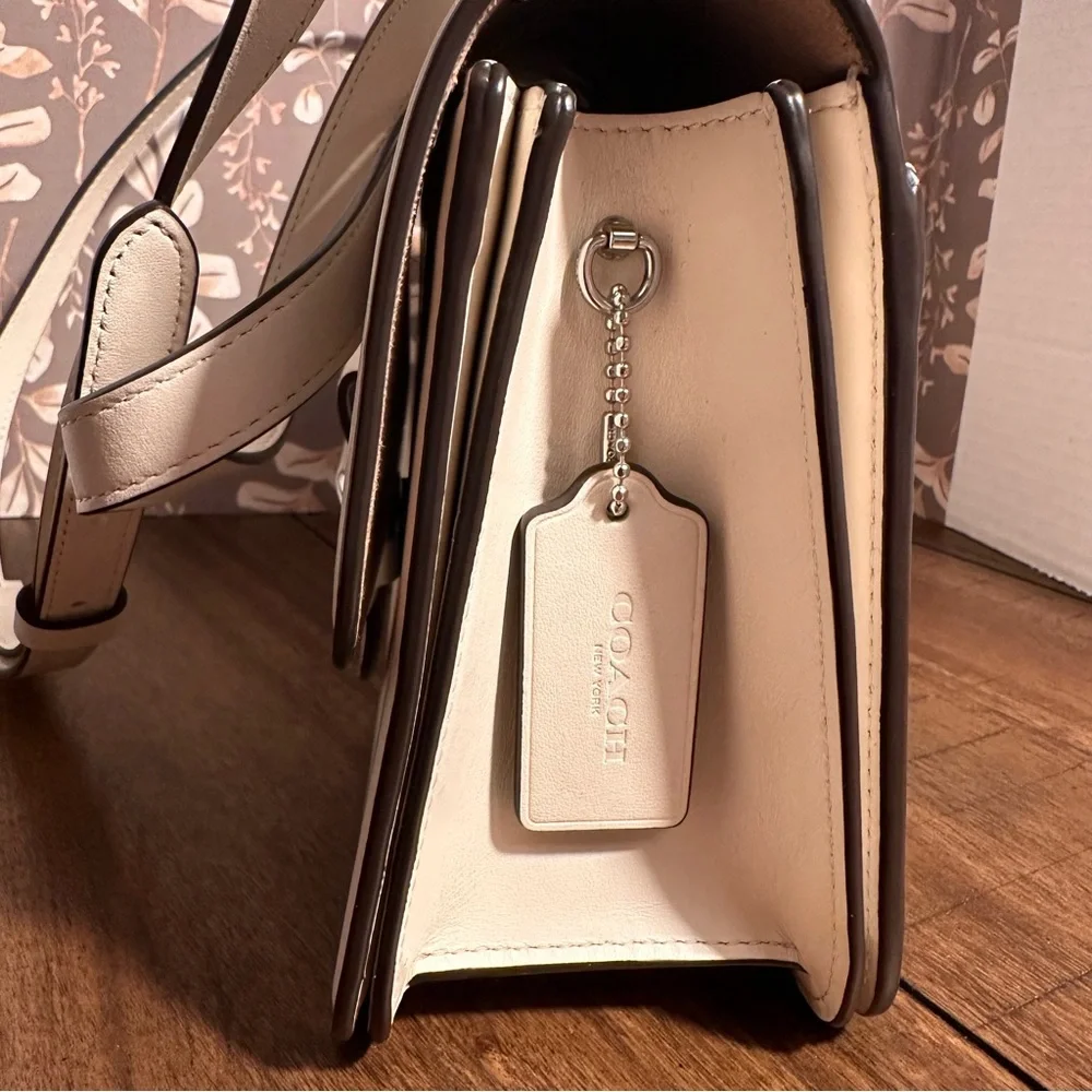 Coach Large Morgan Square Crossbody Bag in Chalk - Picture 4 of 13